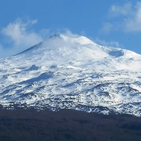 B&B Le Pomelie Dell'Etna-3